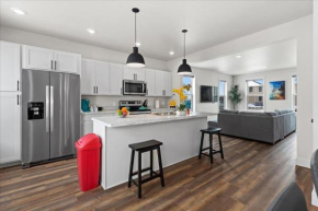 Stay With Style In This Townhome